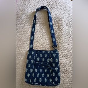 ❗️Bundle 2 for discounted shipping! ❗️